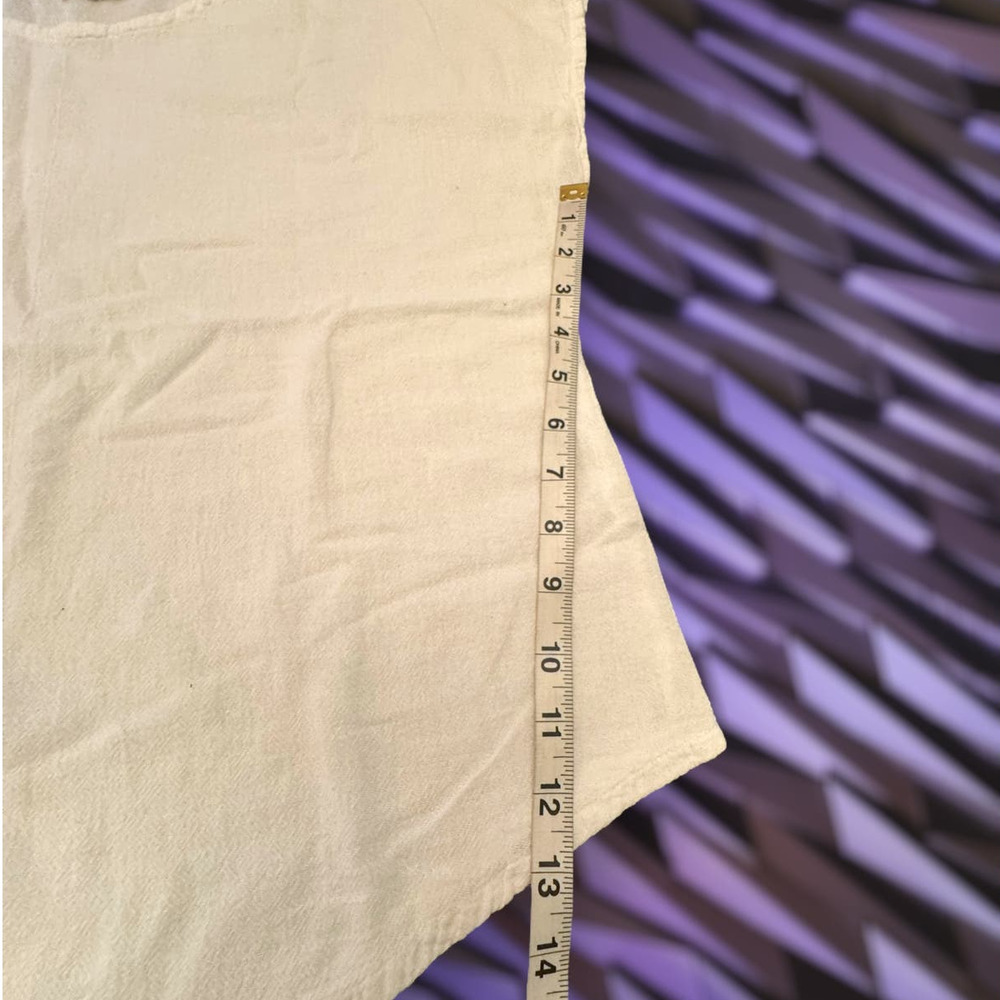Women's Short Sleeve Boxy Tee in Off-White - Picture 5 of 7